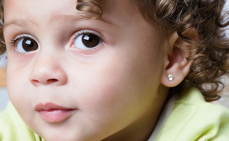 When Is It Better To Pierce The Ears Of The Child?